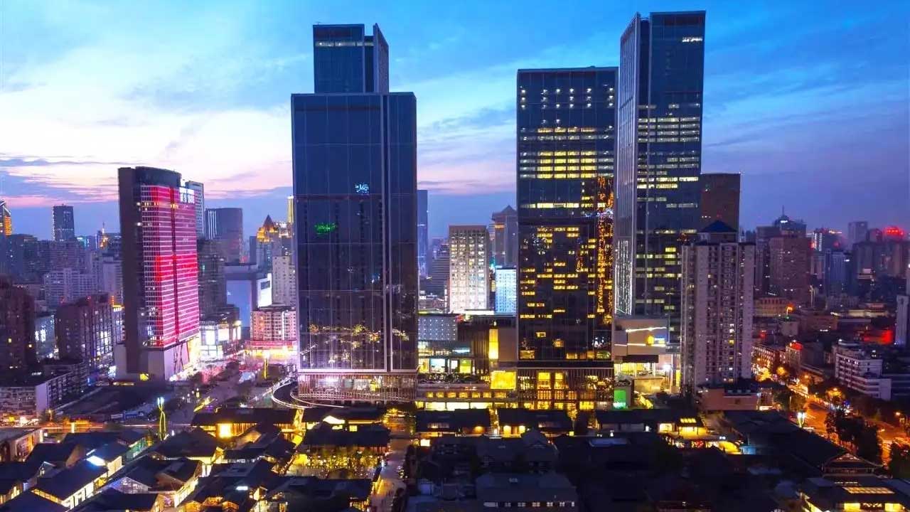 春熙路夜景 春熙路夜景.jpg