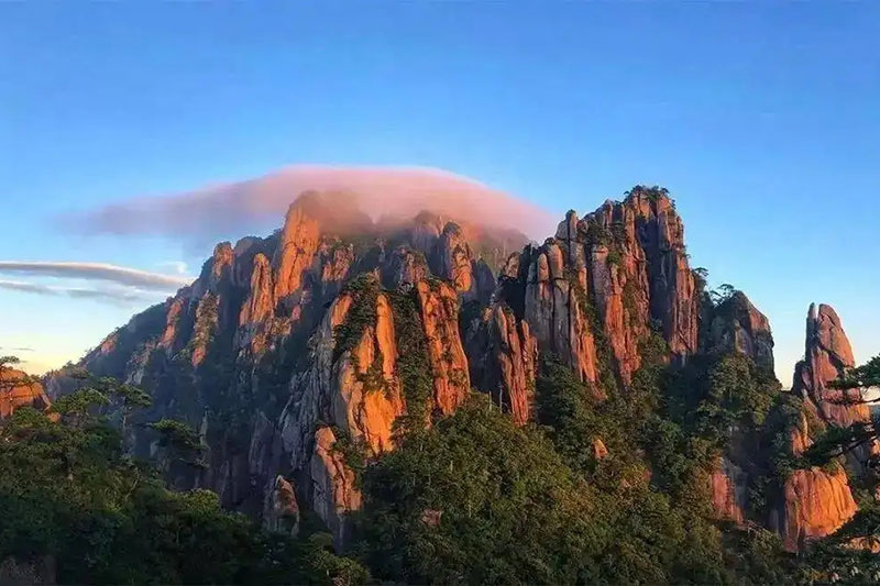 三清山風(fēng)景名勝區(qū) 三清山風(fēng)景名勝區(qū).jpg